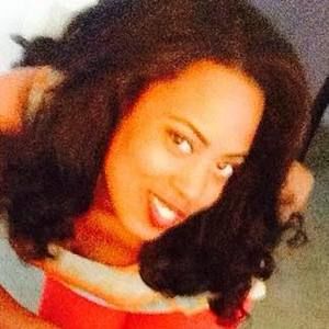 Meet your Posher, Janeeka